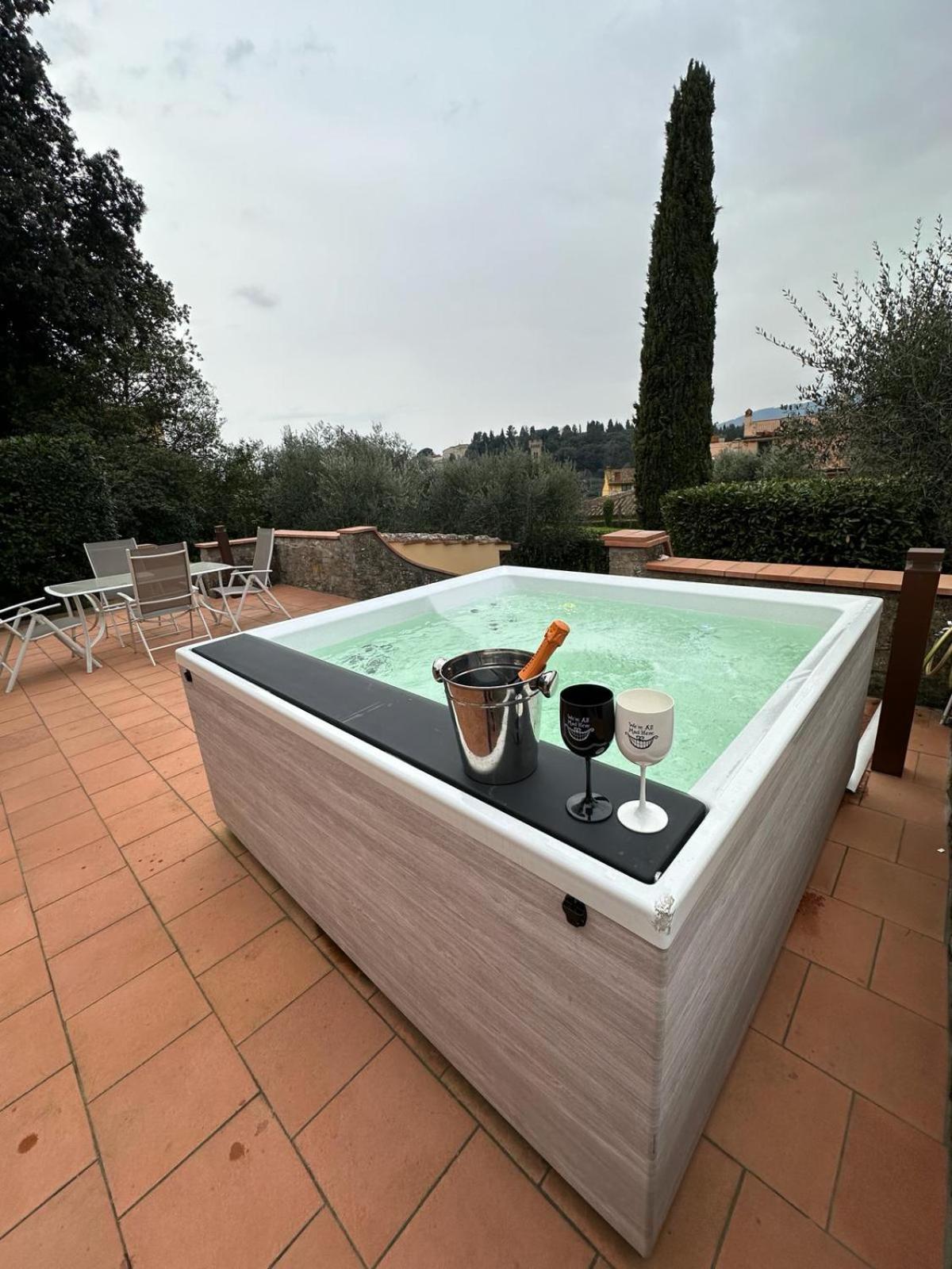 Apartamento Yid Cozy House In Fiesole With Jacuzzi Exterior foto